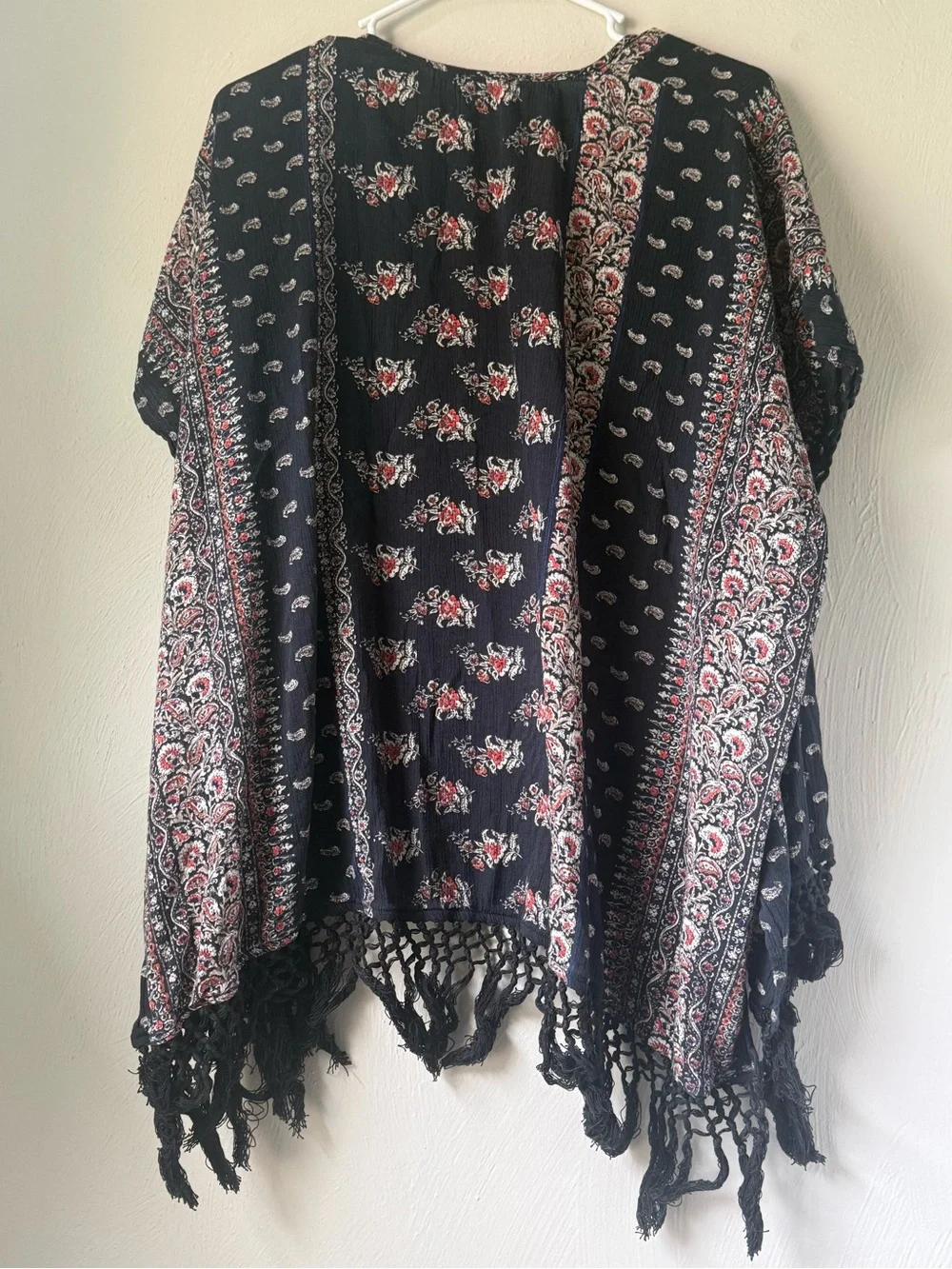 Abercrombie Black Floral Boho Kimono Cover-Up with Fringe Size XS/S